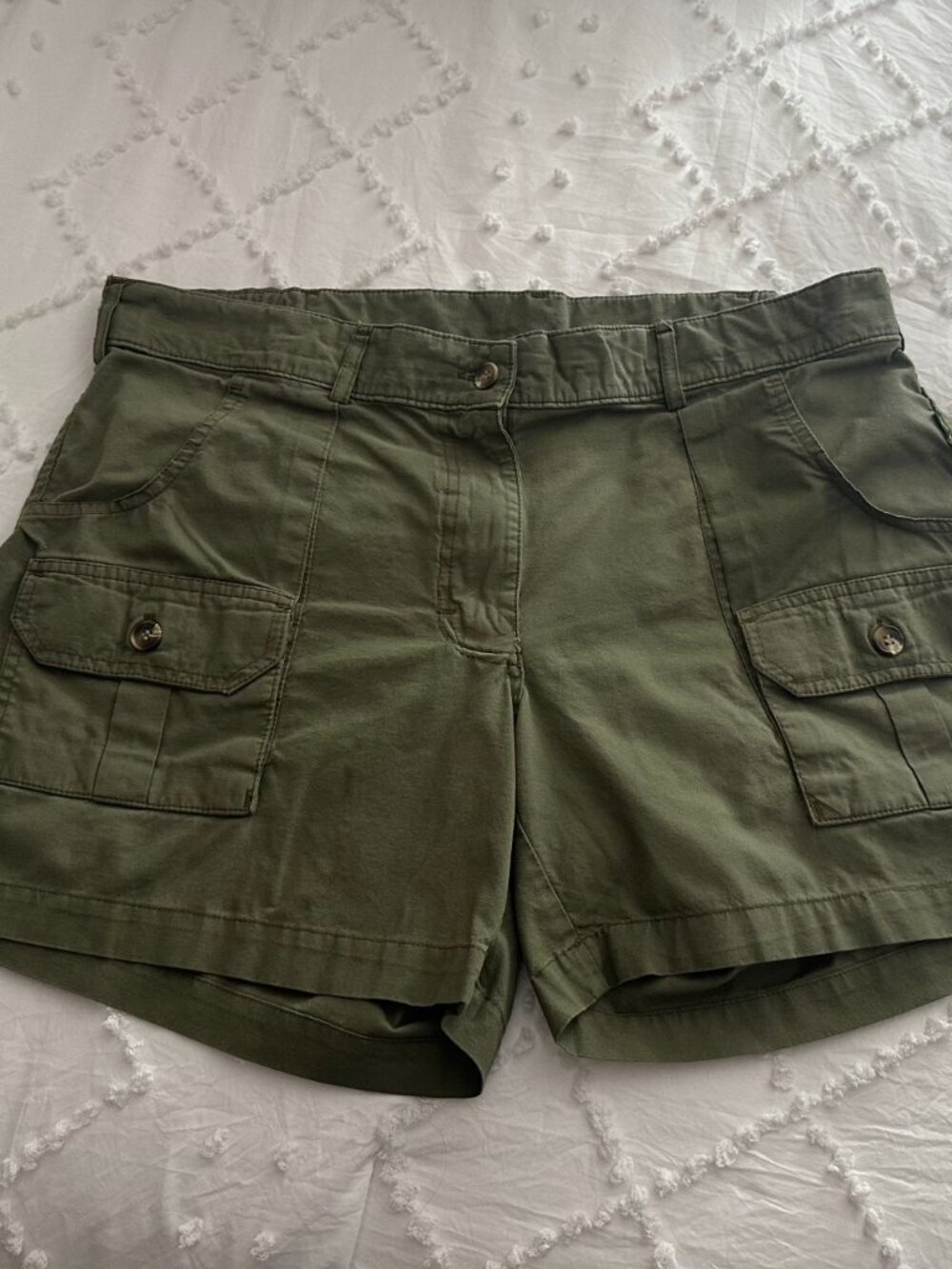 TAG Olive Green Cargo Shorts Boho Utility Size 12